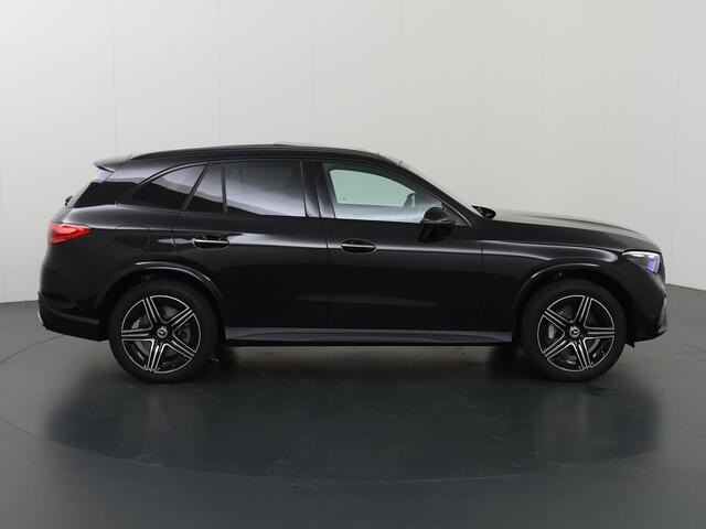 Mercedes-Benz GLC-KLASSE 300e 4MATIC Sport Edition | AMG | Panoramaschuifdak | Premium Plus | Rijassistentiepakket plus | Head-up display | Burmester | Nightpakket | Trekhaak |