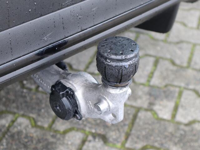 Mercedes-Benz GLC-KLASSE 300e 4MATIC