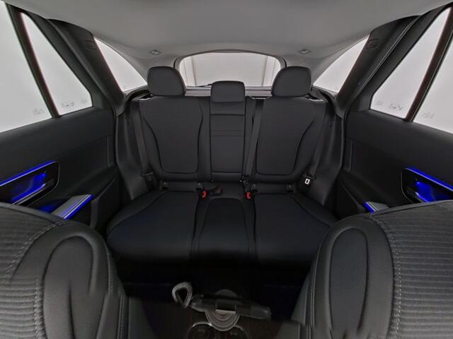 Mercedes-Benz GLC-KLASSE 300 e 4MATIC Plug-In Hybride Trekhaak | Stoelverwarming voor en achter | Memory voorstoelen | Stuurverwarming | Parkeerpakket met achteruitcamera. Inclusief 24 maanden MB Certified garantie voor Europa.