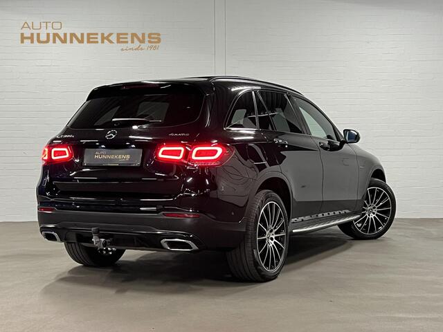Mercedes-Benz GLC-KLASSE 300e 4MATIC AMG Trekhaak | Burmester | Adapt. cruise | open dak | Stoelverwarming | Achteruitrij camera | Carplay