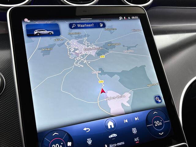 Mercedes-Benz GLC-KLASSE 300e 4MATIC Business Solution Luxury | Advanced pakket | Trekhaak | Sierdelen ruitlook zilvergrijs | Smartphone-integratie | Stoelverwarming | Sfeerverlichting | Warmtewerend, donkergetint glas |