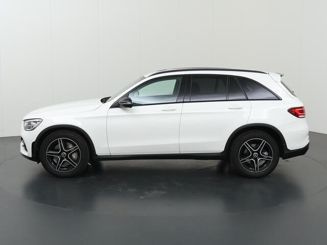 Mercedes-Benz GLC-KLASSE 200 4MATIC Advantage | Night | 19" lichtmetalen velgen | Stoelverwarming |