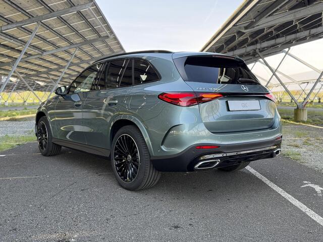 Mercedes-Benz GLC-KLASSE 300e 4MATIC Sport Edition | AMG | Panoramaschuifdak | Premium pakket | Nightpakket | Head-Up | Dodehoekassistent | DIGITAL LIGHT | Trekhaak |
