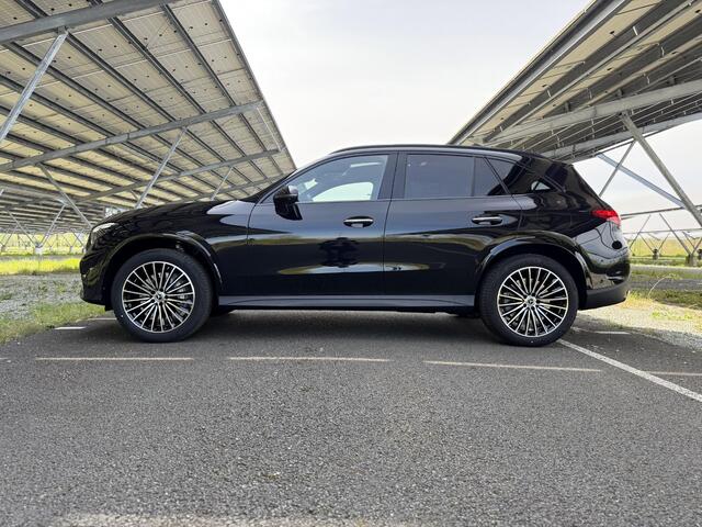 Mercedes-Benz GLC-KLASSE 300e 4MATIC Sport Edition | AMG | Night | Panoramaschuifdak | Premium Plus | Head-up | Rijassistentiepakket Plus | Trekhaak | Burmester |