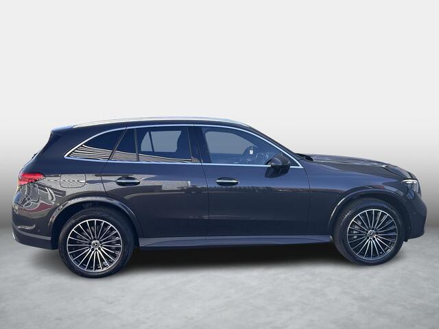 Mercedes-Benz GLC-KLASSE 300e 4MATIC AMG Line | Achterasbesturing | Panoramadak | Trekhaak | Winter-pakket | Rijassistentiepakket