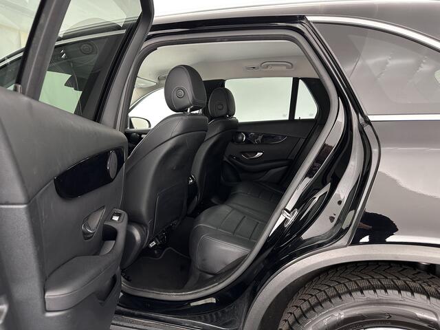 Mercedes-Benz GLC-KLASSE 300e 4MATIC Business Solution {SOH-94%} (IINCL.BTW) *LEATHER | FULL-LED | DIGI-COCKPIT | HEATED-SPORTSEATS | CAMERA | PRIAVACY-GLASS | NAVI-FULLMAP | ECC | PDC | CRUISE | 18''ALU*