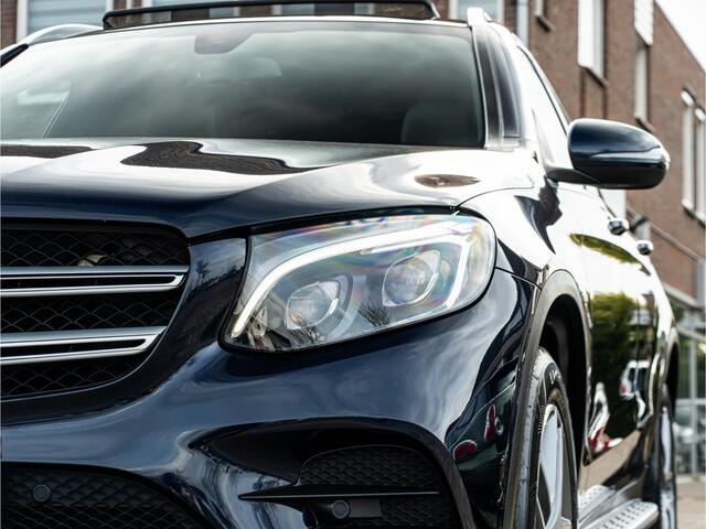 Mercedes-Benz GLC-KLASSE 350e 4MATIC Business Solution AMG ORG NL PANO CAMERA TREEPLANKEN DODEHOEK