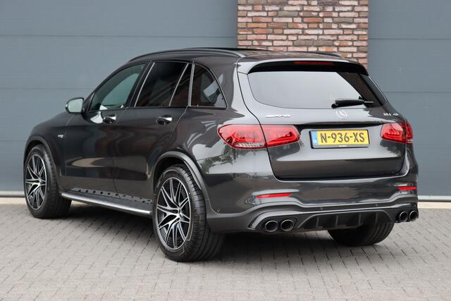 Mercedes-Benz GLC-KLASSE AMG 43 4MATIC | Luchtvering | Distronic | Panoramadak | HUD | Stoelventilatie | Burmester | Multibeam LED | Keyless Go | Leder | Augmented Reality | Surround Camera |