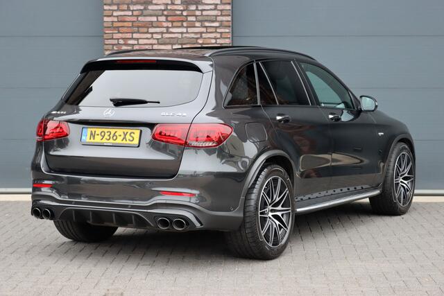Mercedes-Benz GLC-KLASSE AMG 43 4MATIC | Luchtvering | Distronic | Panoramadak | HUD | Stoelventilatie | Burmester | Multibeam LED | Keyless Go | Leder | Augmented Reality | Surround Camera |