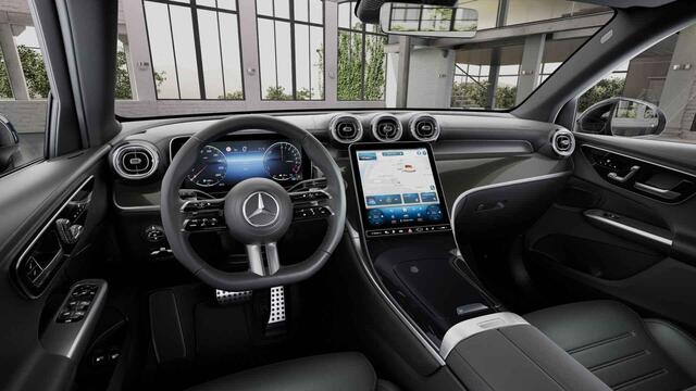 Mercedes-Benz GLC-KLASSE 300e 4MATIC Sport Edition | AMG | Panoramaschuifdak | Premium pakket | Nightpakket | 360° camera | Trekhaak | DIGITAL LIGHT |