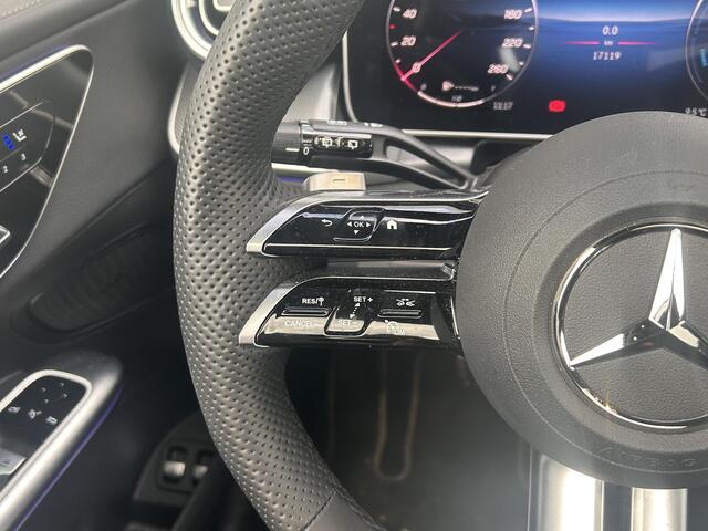 Mercedes-Benz GLC-KLASSE 300e 4MATIC AMG Line