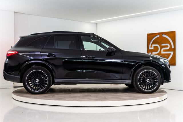 Mercedes-Benz GLC-KLASSE 400e 4MATIC AMG 381PK | Pano | Sfeer | Burmester | ACC | 12 MND Garantie
