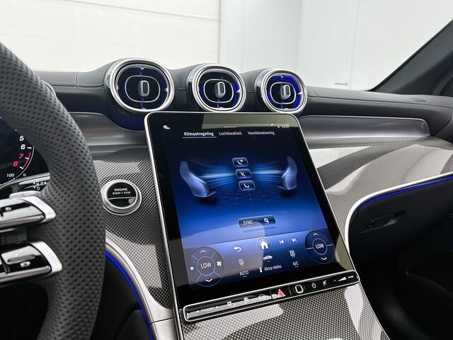 Mercedes-Benz GLC-KLASSE 300e 4MATIC Business Solution AMG | Advanced plus pakket | Trekhaak | Middenconsole metaalstructuur | Panoramaschuifdak | 20" multispaaks lichtmetalen AMG velgen | Warmtewerend, donkergetint glas |