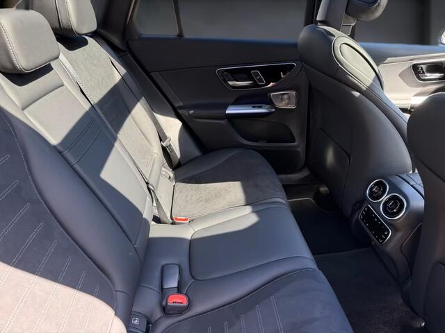 Mercedes-Benz GLC-KLASSE 300de 4MATIC AMG Line Diesel Hybride Panoramadak Head-Up Burmester Distronic Night Pakket Trekhaak