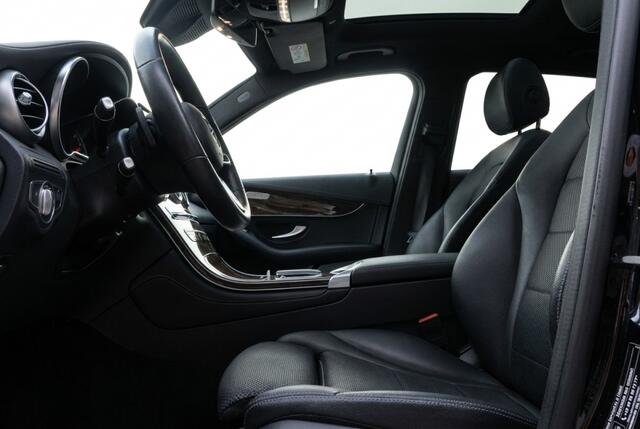 Mercedes-Benz GLC-KLASSE GLC 300 e 4Matic AMG l Pano l Leder l Burmester l HUD