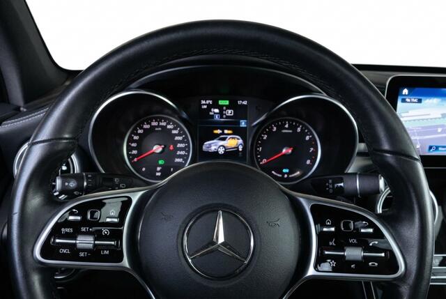 Mercedes-Benz GLC-KLASSE GLC 300 e 4Matic AMG l Pano l Leder l Burmester l HUD