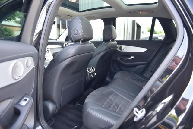 Mercedes-Benz GLC-KLASSE 300e 4MATIC Premium Plus AMG Line Pano Camera Sfeer verlichting