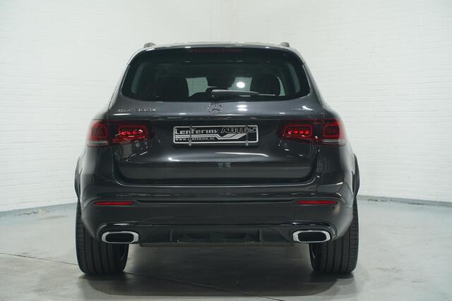 Mercedes-Benz GLC-KLASSE 300e 4MATIC Business Solution AMG pano-dak led-verlichting 20"-inch lmv lederen bekleding trekhaak-wegklapbaar stoelen en stuur electrisch verstelbaar met memory PDC v+a 360-camera private glas