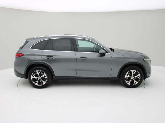 Mercedes-Benz GLC-KLASSE 300e 4MATIC Business Line Pano, Distronic, Trekhaak, 360° Camera
