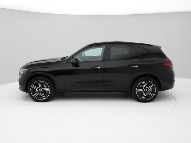 Mercedes-Benz GLC-KLASSE 300e 4MATIC AMG Pano, Distronic, Memory, 360° Camera, Sfeer