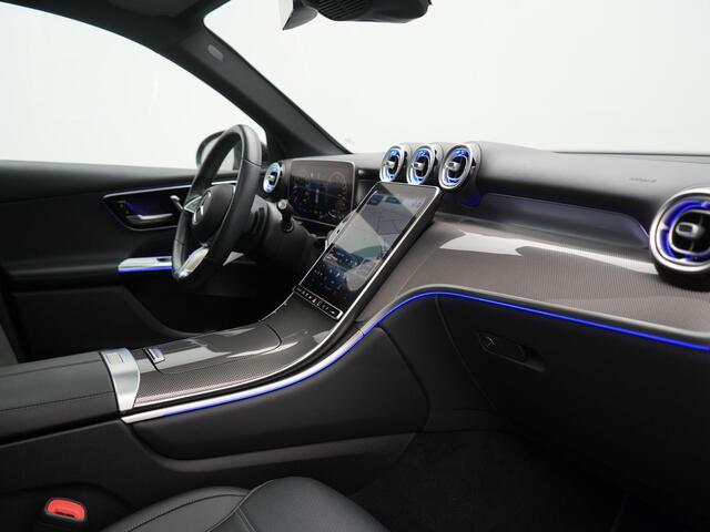 Mercedes-Benz GLC-KLASSE 300e 4MATIC Avantgarde PHEV 313pk Dealer O.H. | Panodak | Adaptive Cruise | Burmester 3D | Camera | Lederen Sportstoelen Memory & Verwarmd | Stuur Verwarmd | Sfeerverlichting | Apple Carplay | Blis | Navigatie | DAB | 19"L.M | Plug In Hybrid |