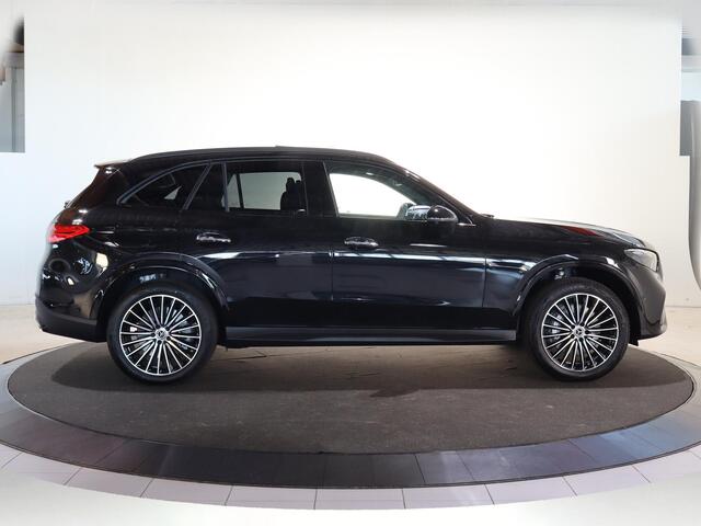 Mercedes-Benz GLC-KLASSE 300e 4MATIC Sport Edition | Panoramaschuifdak | Premium pakket | Nightpakket | 360° camera | Dodehoekassistent | DIGITAL LIGHT |