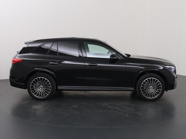 Mercedes-Benz GLC-KLASSE 300e 4MATIC Sport Edition | Panoramaschuifdak | Night | Premium pakket | 360° camera |