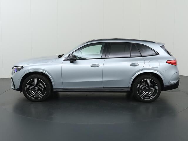 Mercedes-Benz GLC-KLASSE 300e 4MATIC AMG Night | Lederen bekleding | Panoramadak | Headup | Memory | Digital Light | 360 graden camera |