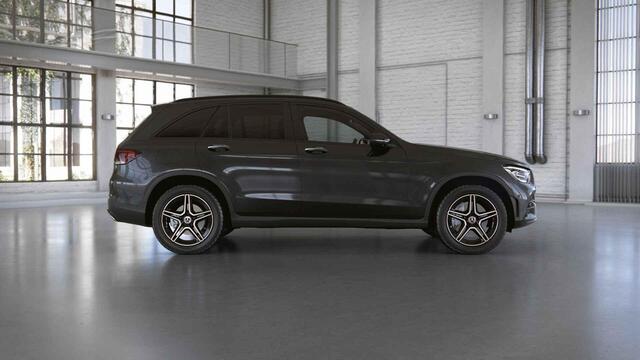 Mercedes-Benz GLC-KLASSE 300e 4MATIC Business Solution AMG | Night | Rij assistentiepakket | Panoramadak | Trekhaak |