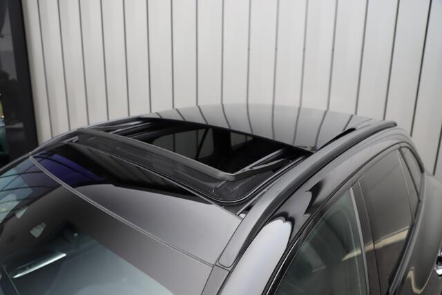 Mercedes-Benz GLC-KLASSE 300e AMG 4-Matic | 313PK | Luchtvering | Achterasbesturing | Head-up | Burmester | Keyless-go | Sfeerverlichting | Air-balance | 2024.