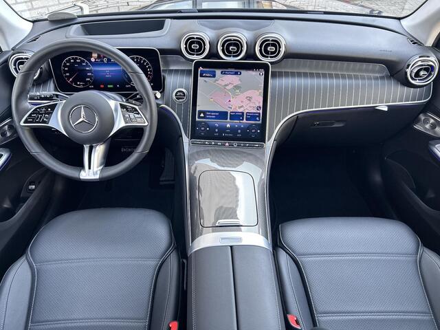 Mercedes-Benz GLC-KLASSE 300e 4MATIC AMG Line | Rijassistentiepakket | Burmester | Head Up display | Massage | Panoramadak | Trekhaak