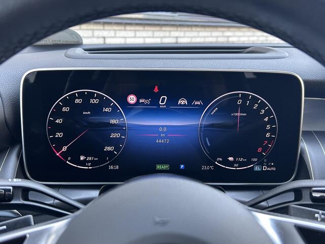 Mercedes-Benz GLC-KLASSE 300e 4MATIC AMG Line | Rijassistentiepakket | Burmester | Head Up display | Massage | Panoramadak | Trekhaak