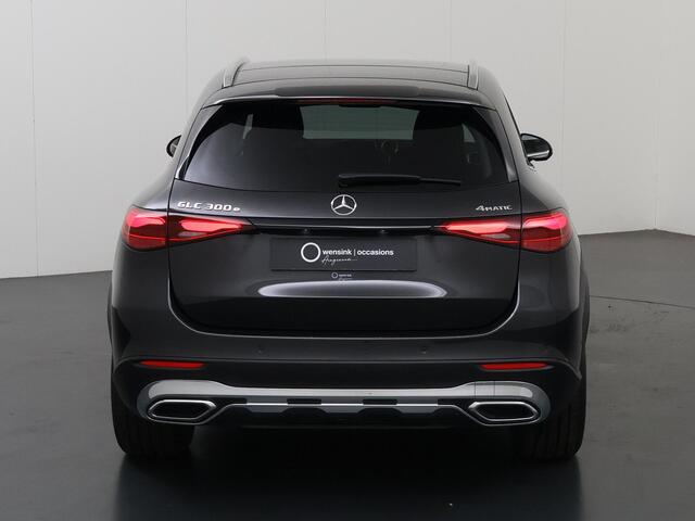 Mercedes-Benz GLC-KLASSE 300e 4MATIC Luxury Line | Trekhaak | Winter pakket | Memory pakket | Stuurverwarming |