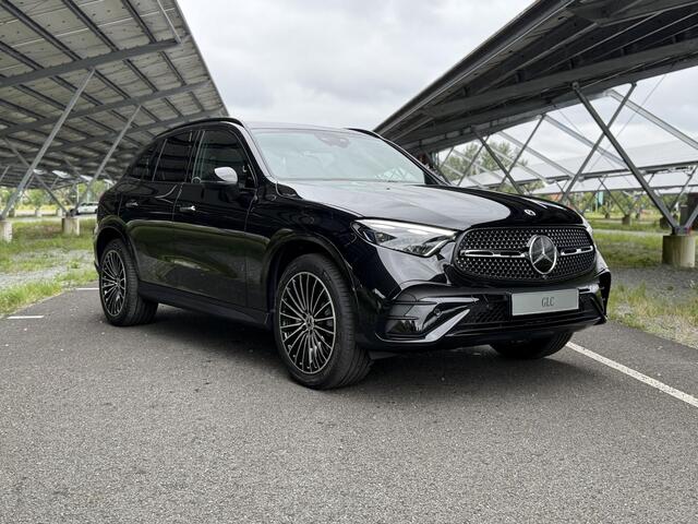 Mercedes-Benz GLC-KLASSE 300e 4MATIC Sport Edition | AMG | Night | Panoramaschuifdak | Premium Plus | Head-up | Rijassistentiepakket Plus | Trekhaak | Burmester |