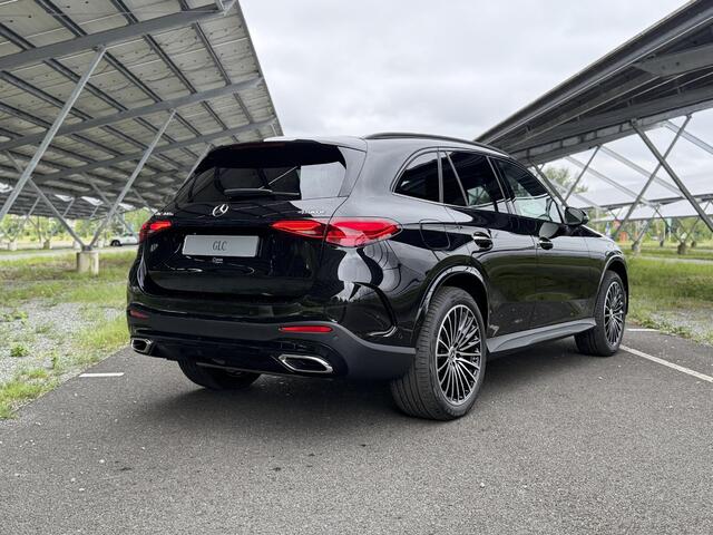Mercedes-Benz GLC-KLASSE 300e 4MATIC Sport Edition | AMG | Night | Panoramaschuifdak | Premium Plus | Head-up | Rijassistentiepakket Plus | Trekhaak | Burmester |