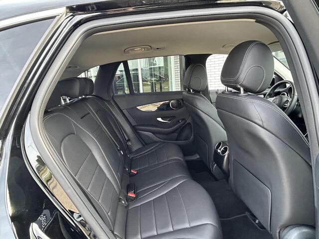 Mercedes-Benz GLC-KLASSE 300e 4MATIC Luxury | Rijassistentie + | Stoelverwarming |