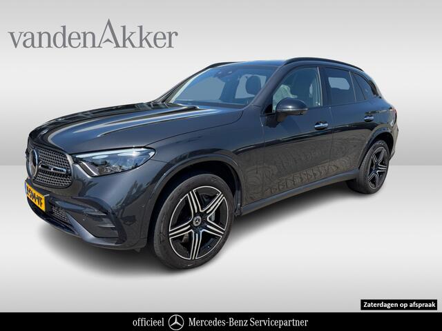Mercedes-Benz GLC-KLASSE 300e AMG // Panorama dak // Trekhaak // Burmester // Headup // Memory Stoelen // Distronic // 360 Camera