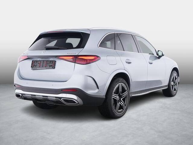 Mercedes-Benz GLC-KLASSE 300e 4MATIC AMG Line | Panoramadak | RijAssistentie PLUS | Burmester 3D Sound | Trekhaa