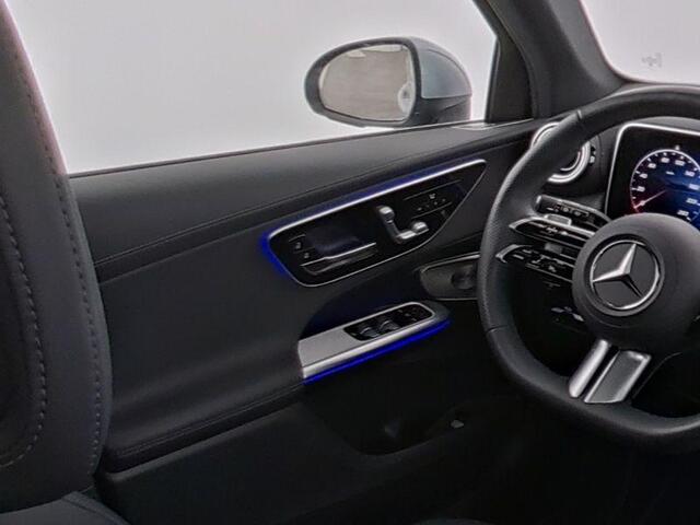 Mercedes-Benz GLC-KLASSE 300e 4MATIC AMG Line | Panoramadak | RijAssistentie PLUS | Burmester 3D Sound | Trekhaa