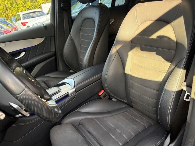 Mercedes-Benz GLC-KLASSE 200 4M AMG ** LED, MBUX+, PRIVACY, SPIEGEL- PACK, 19-inch LMV, DODE HOEK ** UNFALLFREI - VOL. MB-ONDERH. ** ** INFORMEER OOK NAAR ONZE AANTREKKELIJKE FINANCIAL-LEASE TARIEVEN **