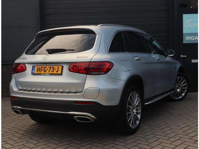 Mercedes-Benz GLC-KLASSE 300e 4MATIC AMG Line | Pano | Trekhaak | Burmester | ACC | Apple Carplay/Android Auto