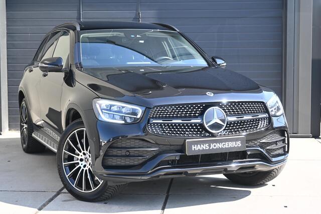 Mercedes-Benz GLC-KLASSE 300e 4MATIC Business Solution AMG | TREKHAAK | SCHUIF/KANTELDAK | 360 CAMERA | STOELVERWARMING | MEMORY | NAVI | APPLECARPLAY/ANDROIDAUTO | ALL-SEASONBANDEN | PDC | LMV