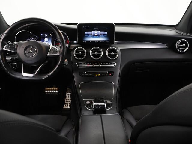 Mercedes-Benz GLC-KLASSE 300 4MATIC | AMG | Panoramadak | Treeplanken | Trekhaak | 360 graden camera |