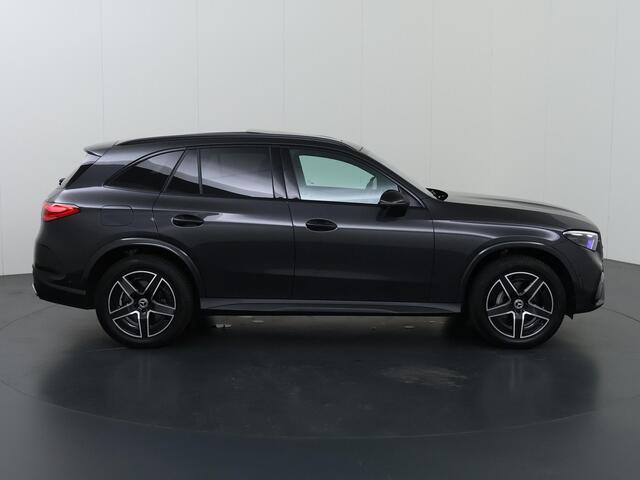 Mercedes-Benz GLC-KLASSE 300e 4MATIC AMG Line | Night | Trekhaak | Multibeam | Memory | Panoramadak |
