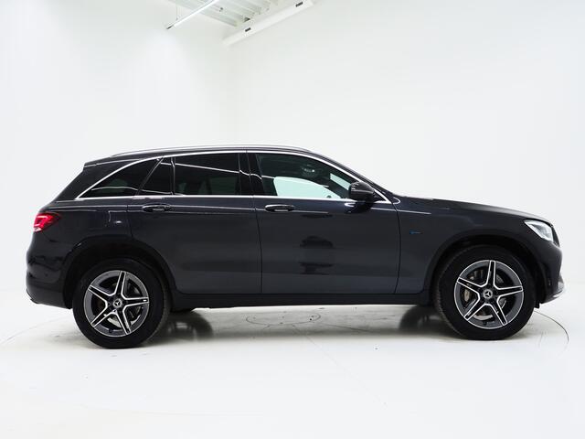 Mercedes-Benz GLC-KLASSE 300e 4MATIC AMG Manufaktur | Two Tone Exclusive Leder | Panoramadak | Burmester | HUD | 360 | Memory | Sfeerlicht | Keyless