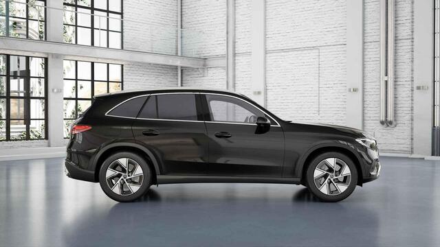 Mercedes-Benz GLC-KLASSE 300e 4MATIC Luxury Line | Panoramadak | Trekhaak | Getint glas | Stoelverwarming |