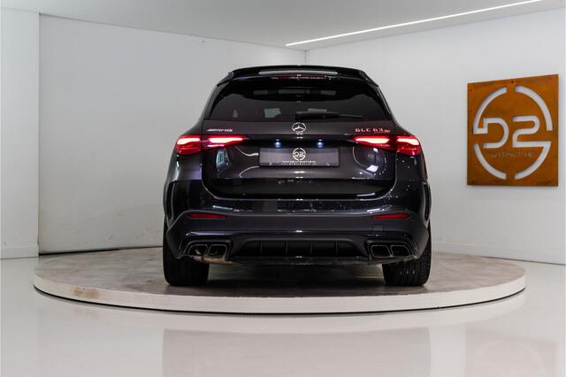 Mercedes-Benz GLC-KLASSE AMG 63 S E Performance Night Edition 680PK | Pano | Burmester | HUD | Keyless | VOL! Fabrieksgarantie