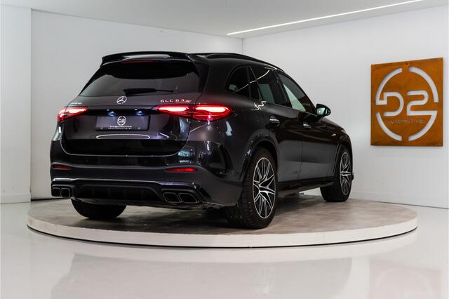 Mercedes-Benz GLC-KLASSE AMG 63 S E Performance Night Edition 680PK | Pano | Burmester | HUD | Keyless | VOL! Fabrieksgarantie