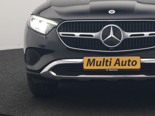 Mercedes-Benz GLC-KLASSE 300e 4MATIC Avantgarde PHEV 313pk Dealer O.H. | Camera | Lederen Sportstoelen Memory & Verwarmd | Sfeerverlichting | Apple Carplay | Blis | Navigatie | DAB | Cruise Control | 18"L.M |