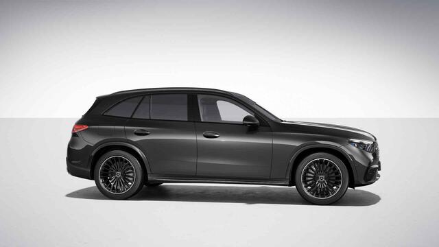 Mercedes-Benz GLC-KLASSE 300e 4MATIC Business Solution AMG | Premium pakket | Panoramaschuifdak | Trekhaak | Night Pakket | Treeplanken | Winterpakket |